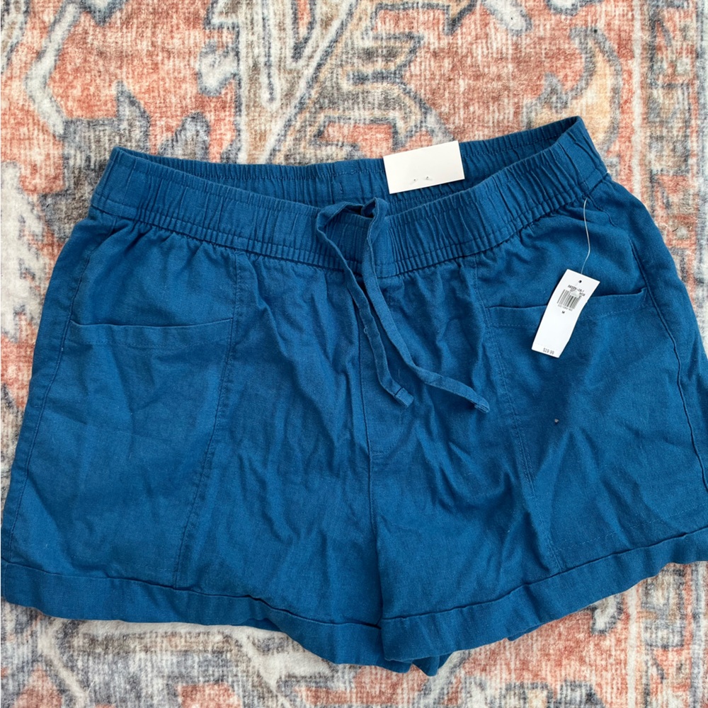 Old Navy - Linen Blend shorts - new with tags